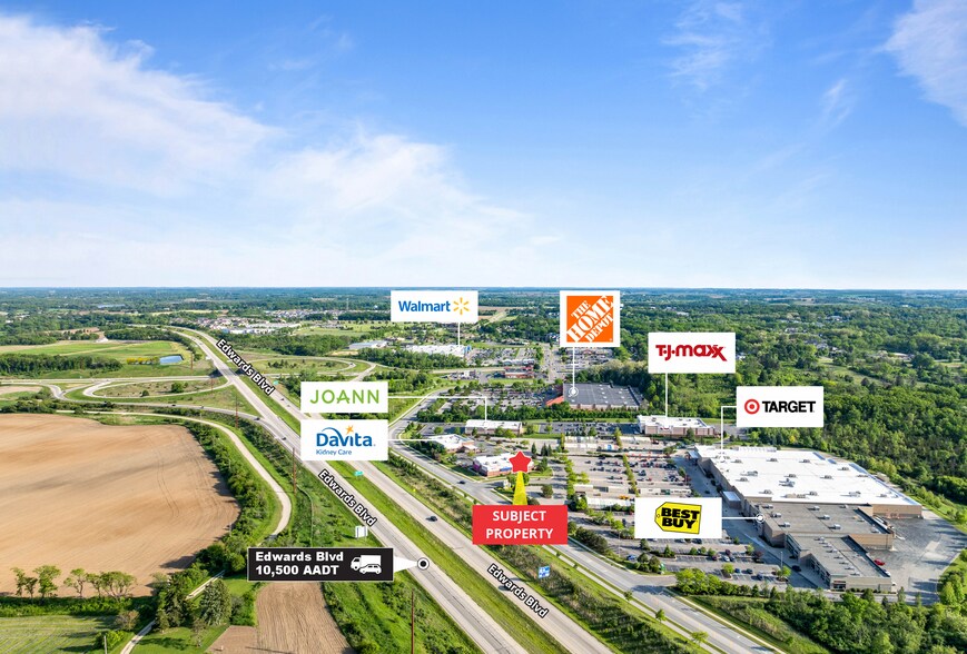 652-656 N Edwards Blvd, Lake Geneva, WI à louer - Photo de l’immeuble – Image 3 sur 26