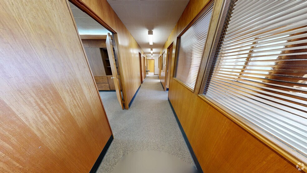 318 Main St, Berlin, CT à vendre - Numérisation 3D Matterport – Image 3 sur 23