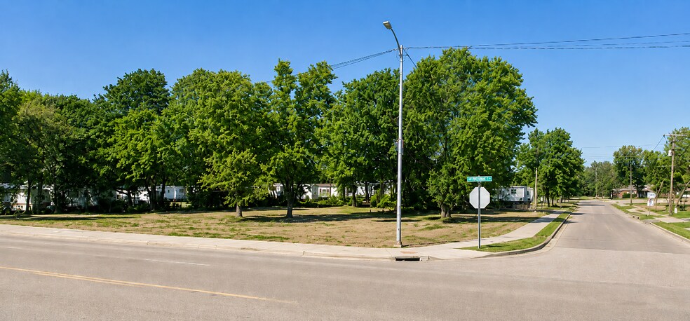 2222 E Broadway St, West Memphis, AR à vendre - Photo de l’immeuble – Image 1 sur 2