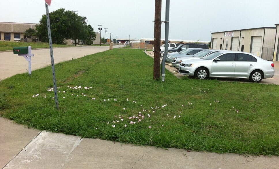 7200 Meadow Hill Dr, Frisco, TX à louer - Photo de l’immeuble – Image 2 sur 2