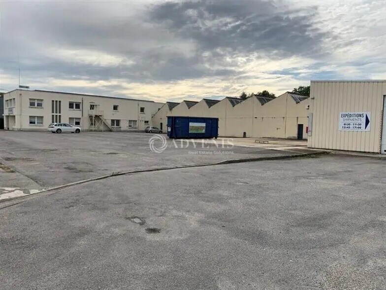 Local d'activités dans Romorantin-Lanthenay à vendre - Photo de l’immeuble – Image 1 sur 6