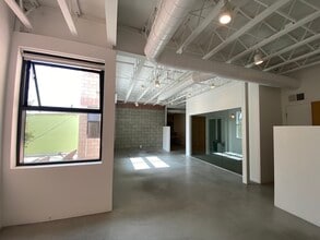 2110 Main St, Santa Monica, CA à vendre Photo intérieure– Image 1 sur 5