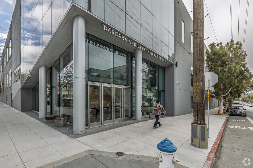 2601 Mariposa St, San Francisco, CA à louer - Photo de l’immeuble – Image 3 sur 10