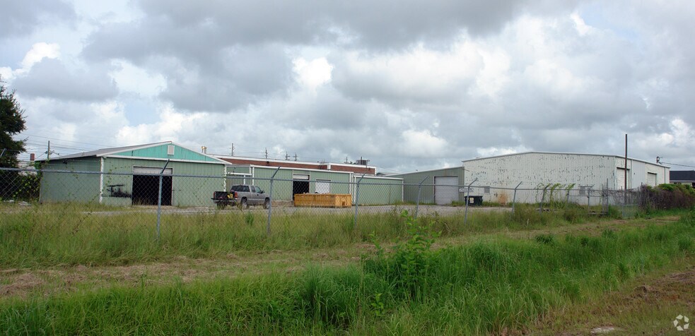 435 & 450 Cassat Ave portefeuille de 2 biens à vendre sur LoopNet.fr - Photo principale – Image 2 sur 3