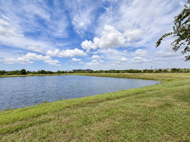 11700 Magnolia Pkwy Pky, Manvel, TX à vendre - Photo de l’immeuble – Image 3 sur 6