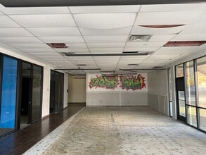 2700-2740 Western Center Blvd, Fort Worth, TX à louer Photo de l’immeuble– Image 2 sur 5