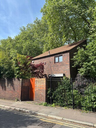 Plus de détails pour 20 Carlisle Ln, Londres - Bureau à louer