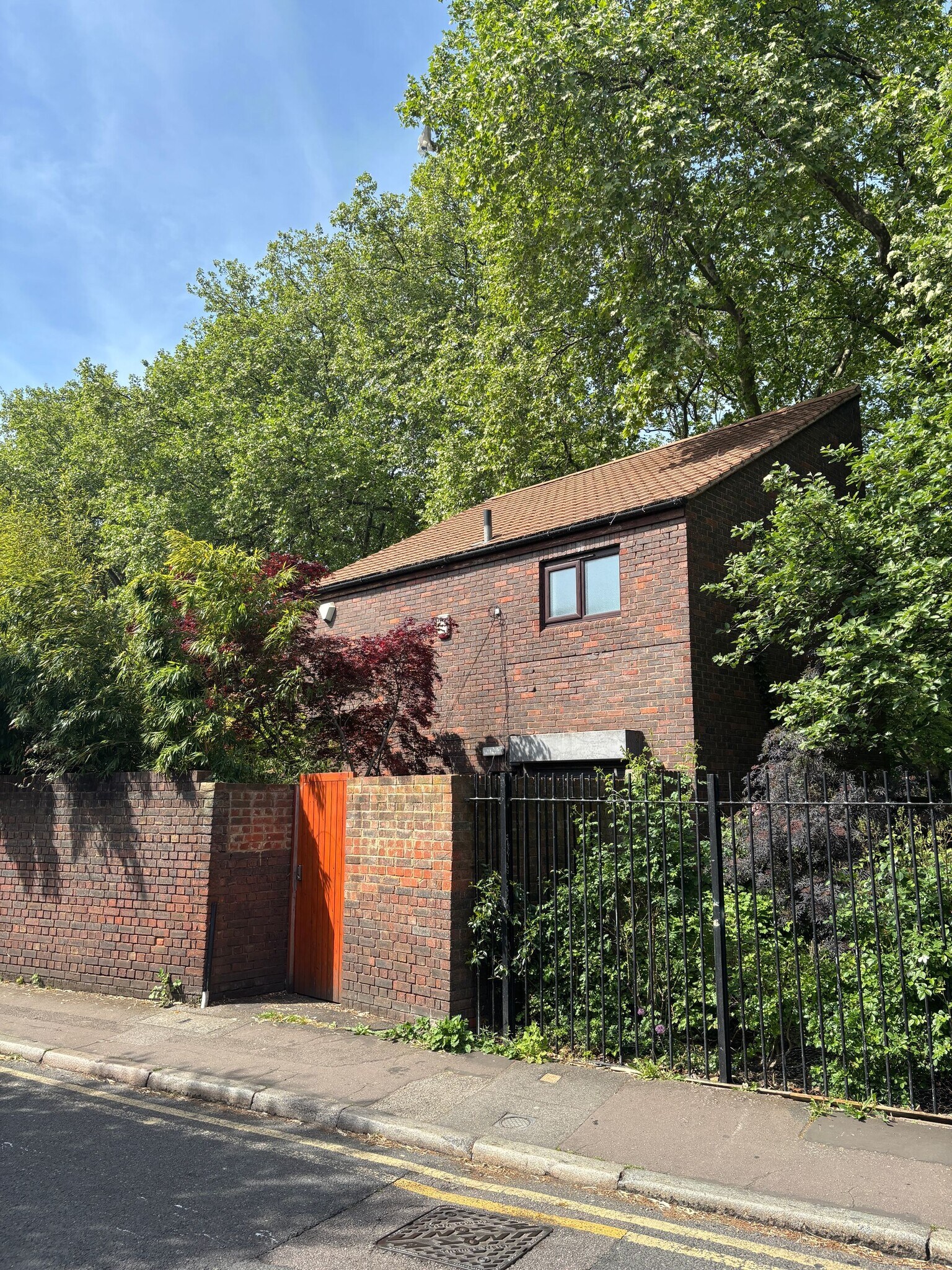 20 Carlisle Ln, Londres à louer Photo principale– Image 1 sur 2