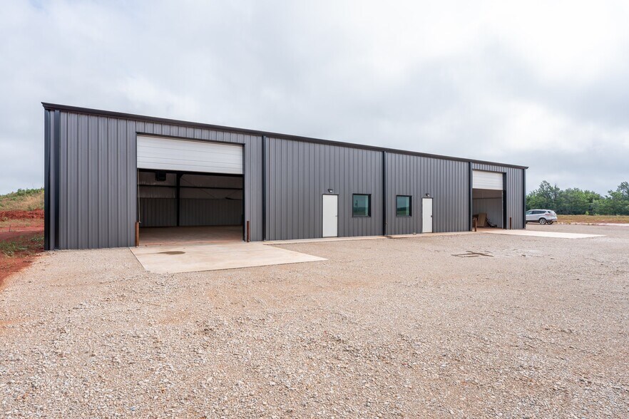 5286 NE Highway 33, Guthrie, OK à vendre - Photo de l’immeuble – Image 3 sur 22