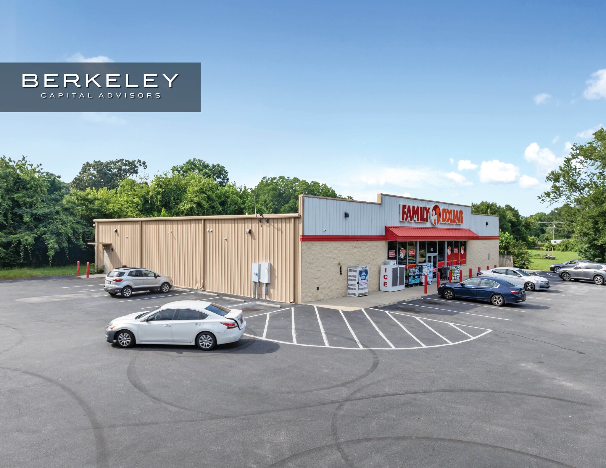 302 N White St, Whitakers, NC à vendre Photo principale– Image 1 sur 7