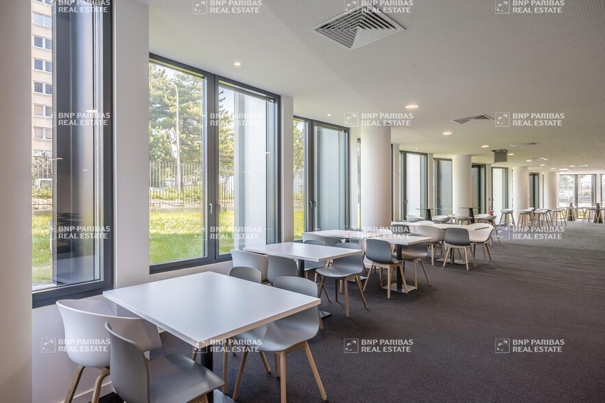 46 Avenue Aristide Briand, Bagneux à louer - Photo de l’immeuble – Image 2 sur 19