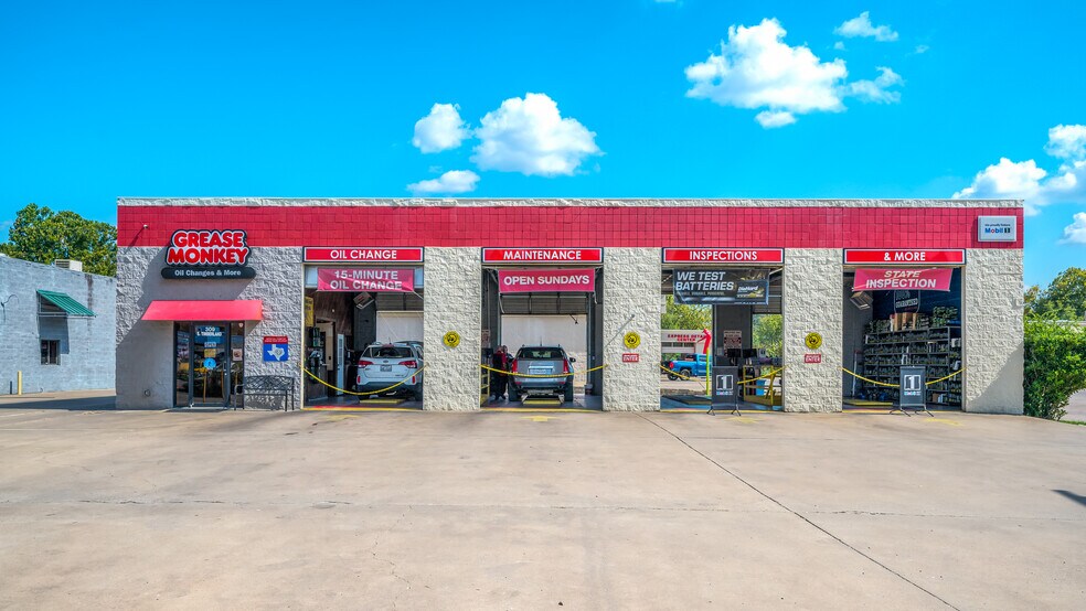 309 S Timberland Dr, Lufkin, TX à vendre - Photo de l’immeuble – Image 3 sur 28