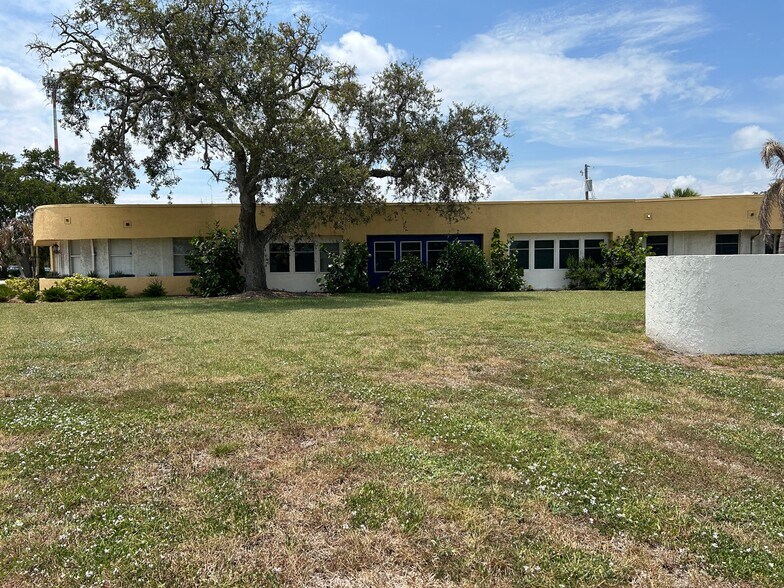 1250 S Harbor City Blvd, Melbourne, FL à vendre - Photo de l’immeuble – Image 3 sur 21