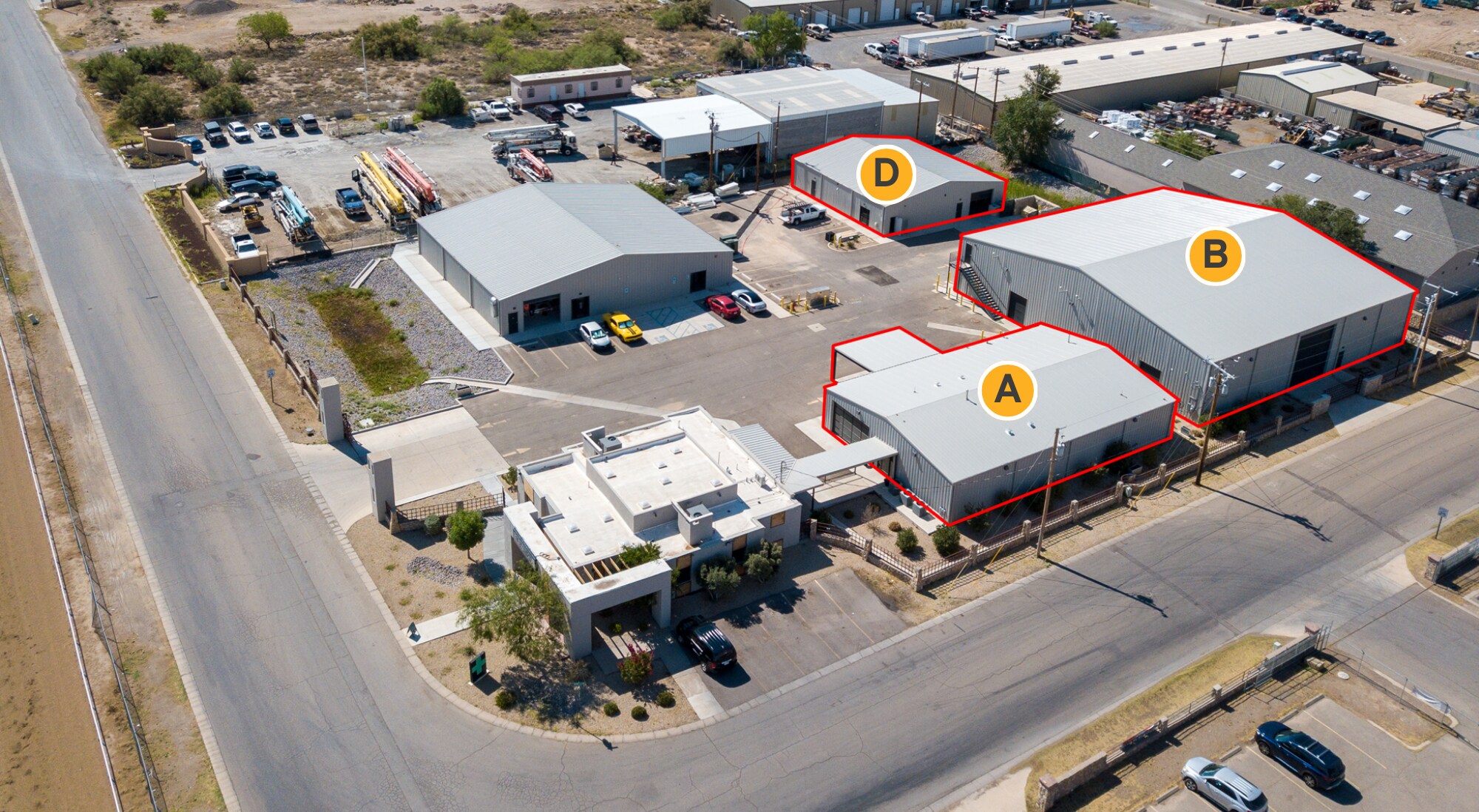 1999 Futurity Dr, Sunland Park, NM à vendre Photo principale– Image 1 sur 8