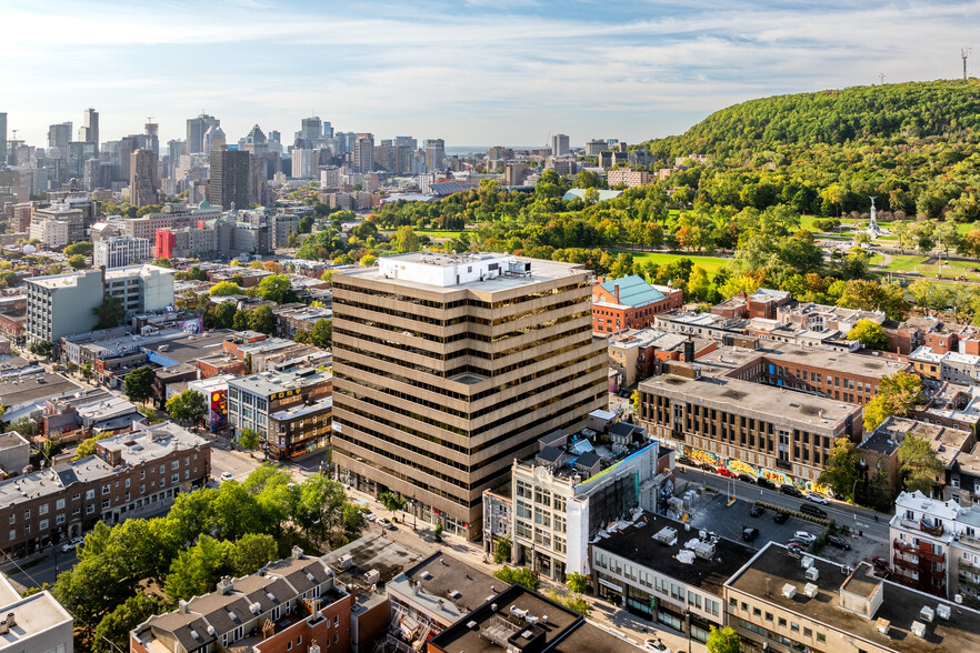 4200-4226 Boul Saint-Laurent, Montréal QC - immobilier d'entreprise