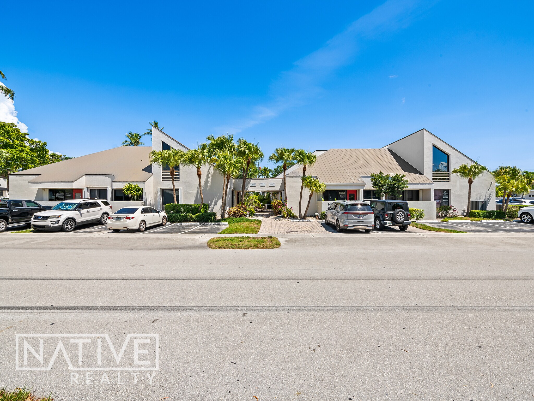 1330 SE 4th Ave, Fort Lauderdale, FL à louer Photo principale– Image 1 sur 32