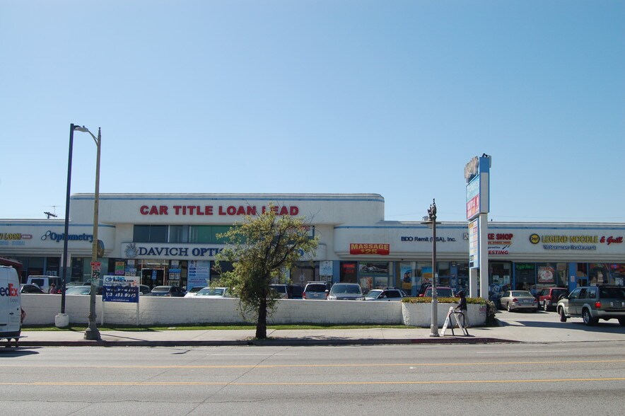 187-233 S Vermont Ave, Los Angeles, CA à louer - Photo de l’immeuble – Image 3 sur 3