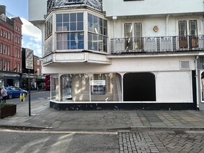 2 Queen St, Salisbury à louer Photo intérieure– Image 2 sur 3