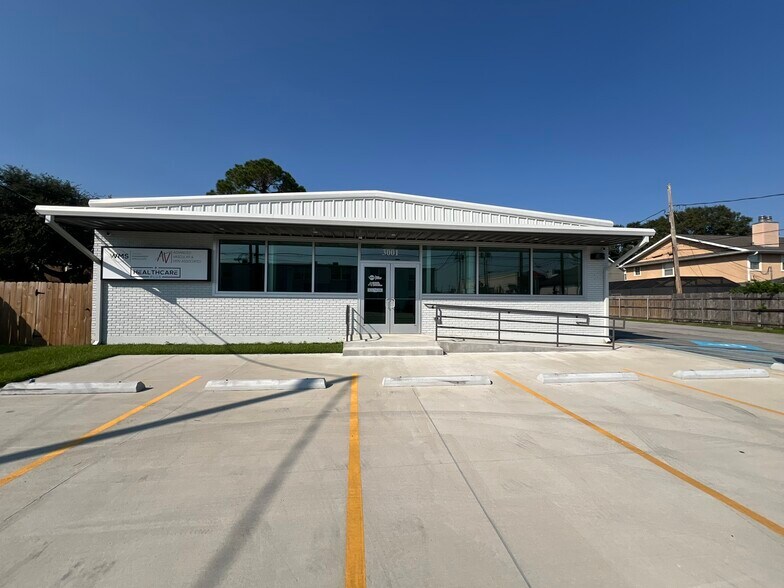 3001 22nd St, Metairie, LA à vendre - Photo de l’immeuble – Image 1 sur 1