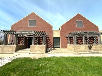 Plus de détails pour 2022 Kelle Dr, Chesterton, IN - Bureau à vendre