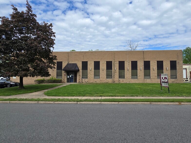 85 Oak St, Norwood, NJ à vendre - Photo de l’immeuble – Image 1 sur 11