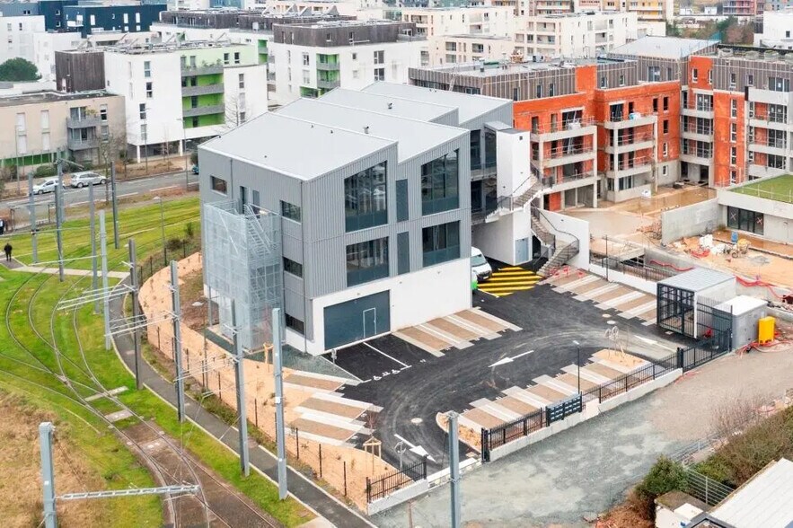 183 Avenue Des Hauts De Saint-Aubin, Angers à vendre - Photo de l’immeuble – Image 3 sur 11