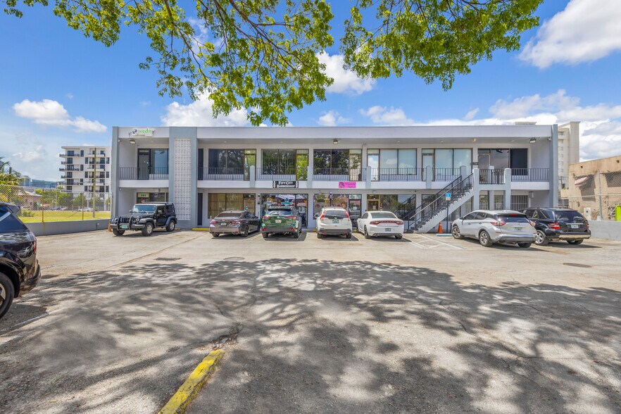 752-776 W Flagler St, Miami, FL à louer - Photo de l’immeuble – Image 1 sur 18