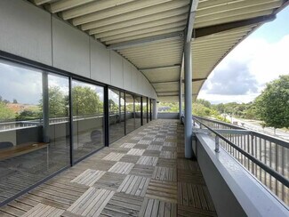 Plus de détails pour Bureau à louer