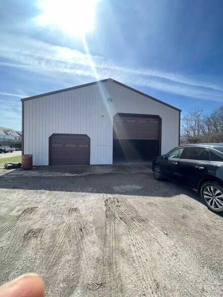 2912 E 15th Rd, Ottawa, IL à louer - Photo de l’immeuble – Image 2 sur 3