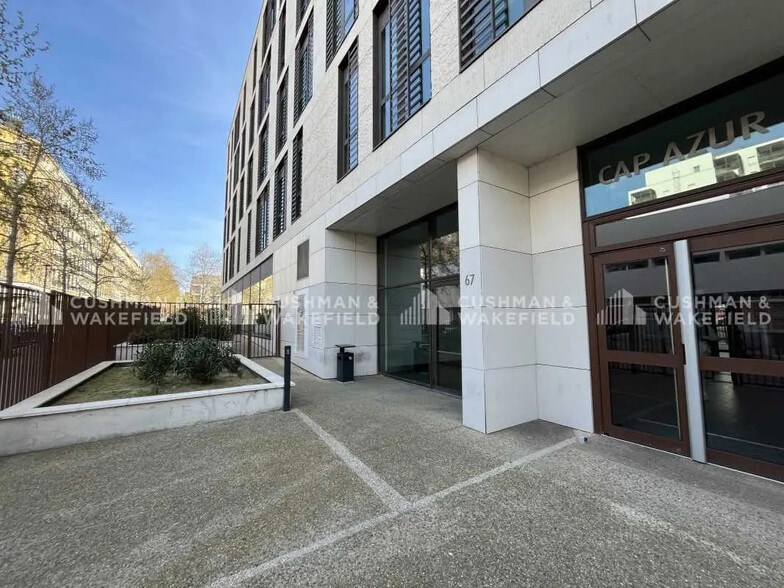 67 Rue Du Chevalier Paul, Marseille à louer - Photo de l’immeuble – Image 3 sur 14