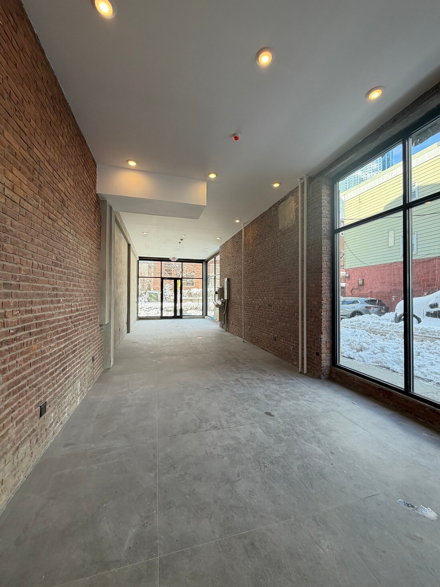 364 Summit Ave, Jersey City, NJ à louer Photo principale– Image 1 sur 17