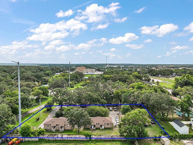 1105 Johnson St, Leesburg, FL à vendre - Photo de l’immeuble – Image 2 sur 19