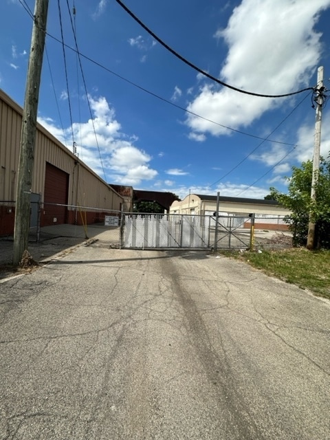 908 S Mound St, Muncie, IN à louer Photo principale– Image 1 sur 6