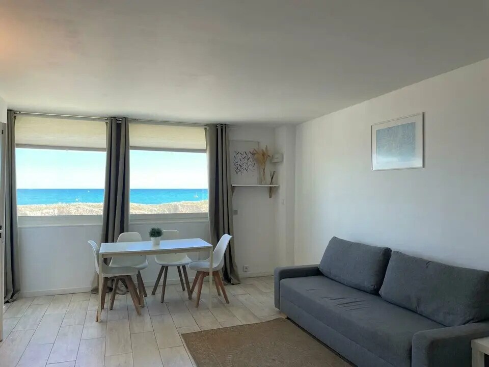 Local commercial dans Villeneuve-Loubet à louer Photo intérieure– Image 1 sur 13