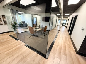 7710 Olentangy River Rd, Columbus, OH à louer Photo intérieure– Image 1 sur 5