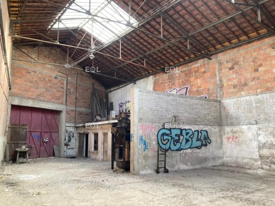 Industriel/Logistique dans Saint-Maur-des-Fossés à louer Photo de l’immeuble– Image 1 sur 8