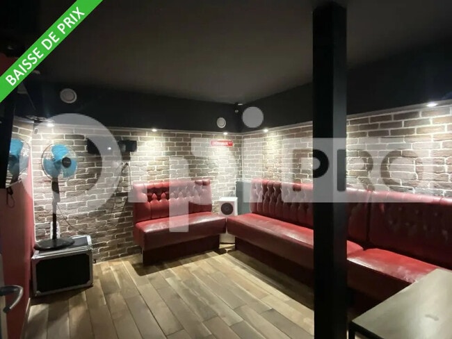 Plus de détails pour Local commercial à vendre