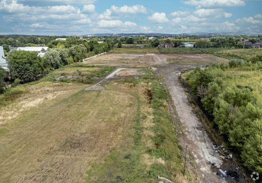 Grimshaw Ln, Manchester à louer - Aérien – Image 2 sur 3