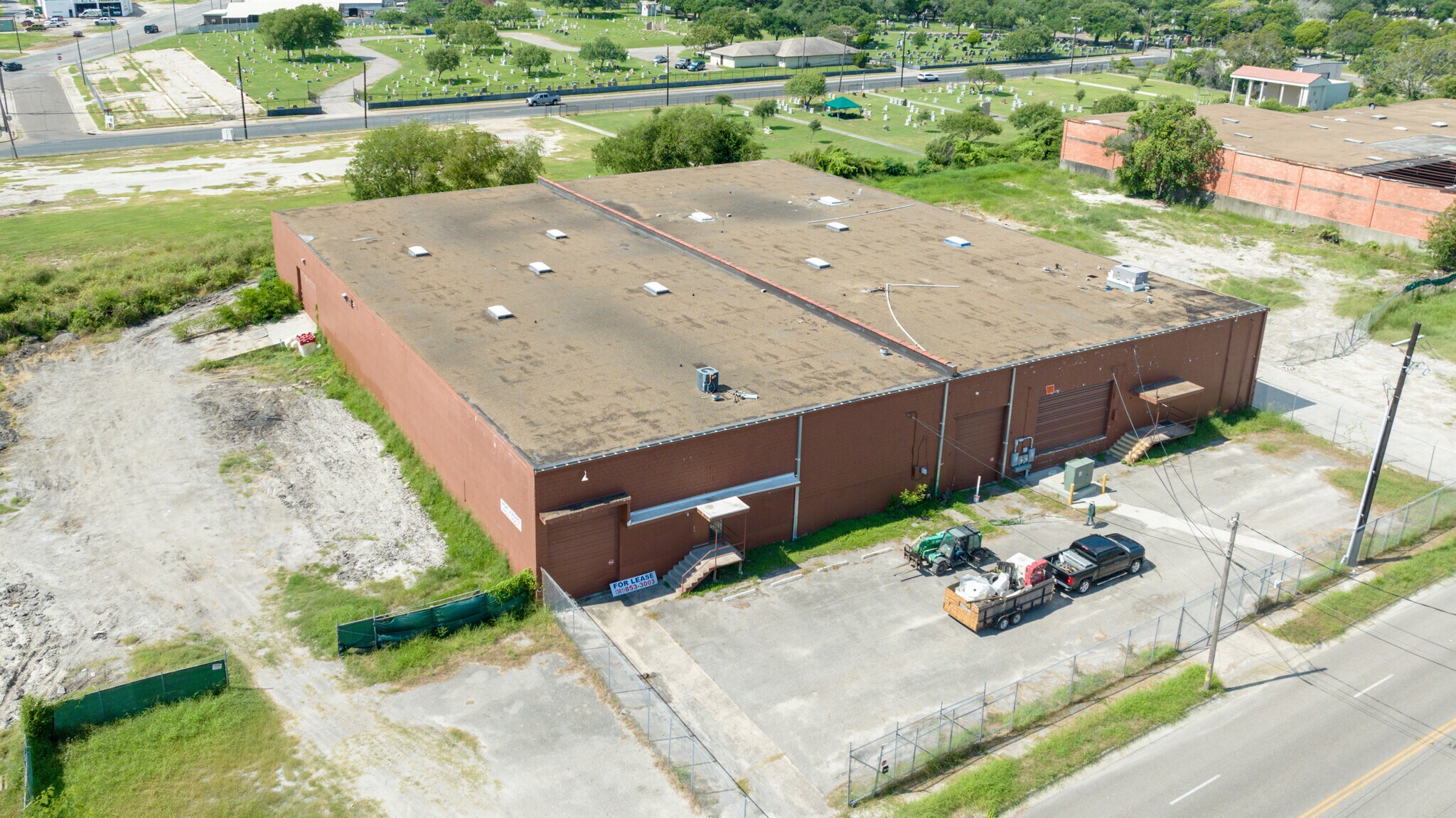 2525-2533 Lipan St, Corpus Christi, TX à louer Photo de l’immeuble– Image 1 sur 7