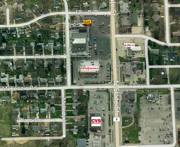 1051-1137 N State St, Greenfield, IN à vendre - Photo de l’immeuble – Image 2 sur 13