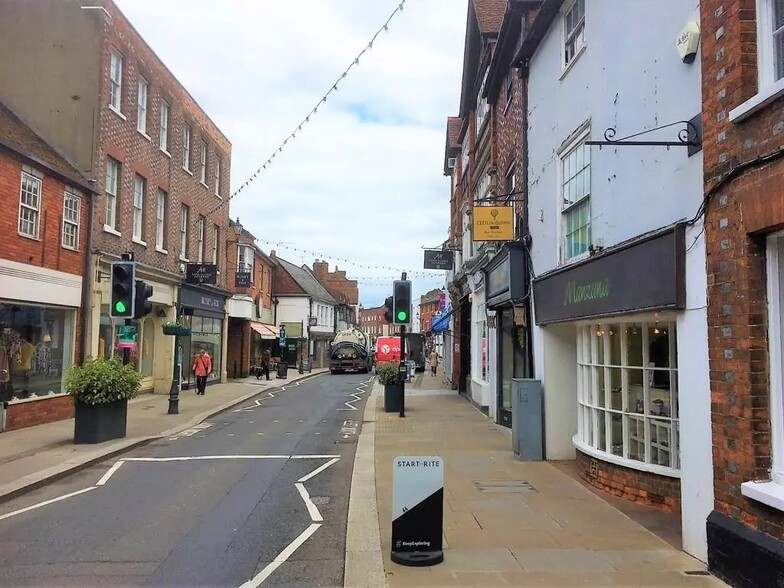 38 Bell St, Henley On Thames à louer - Photo de l’immeuble – Image 2 sur 2