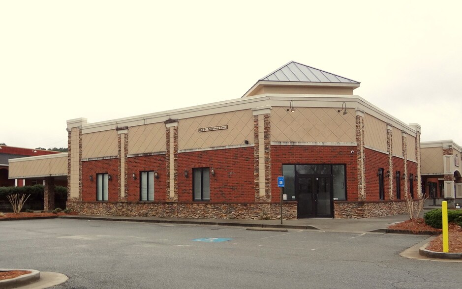 105 St. Stephens Ct, Tyrone, GA à louer - Photo de l’immeuble – Image 3 sur 10