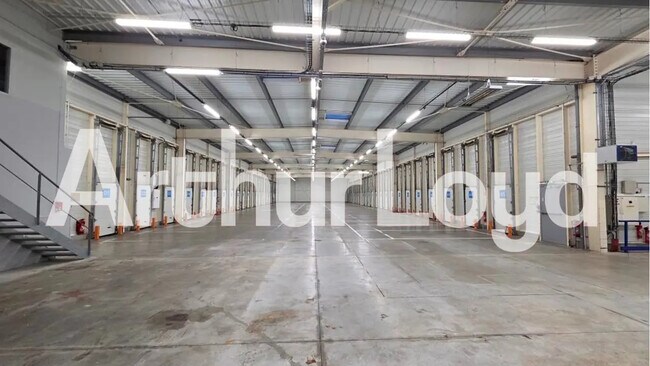 Plus de détails pour Local d’activités à vendre