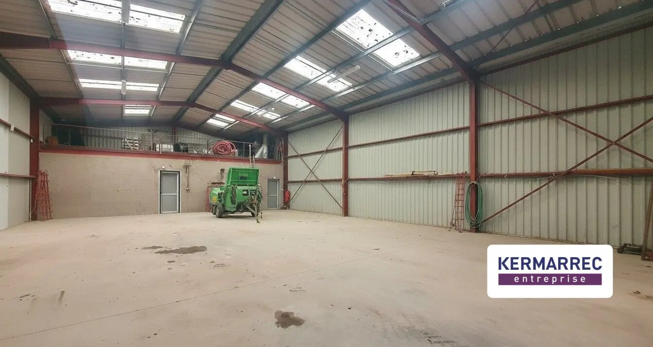 Local d’activités dans Plougoumelen à louer Photo intérieure– Image 1 sur 5