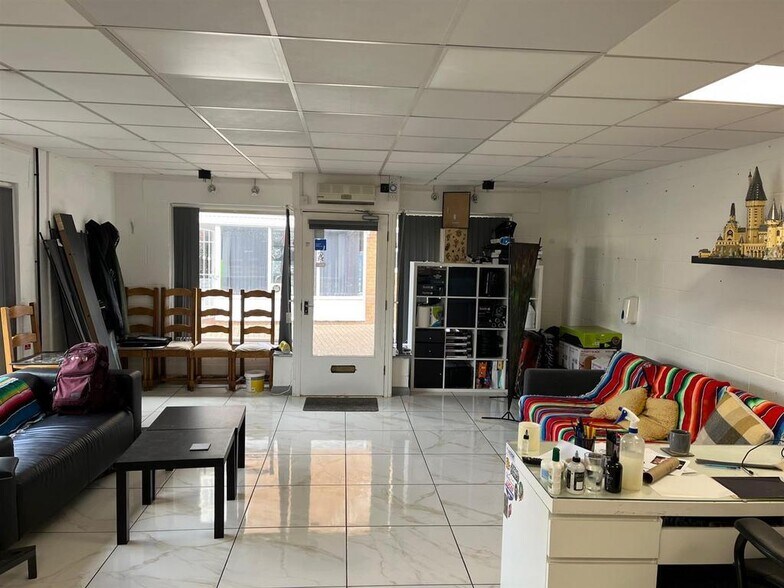 12 Mill St, Oakham à louer - Photo de l’immeuble – Image 3 sur 11