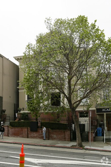 2209 Van Ness Ave, San Francisco, CA à vendre - Photo de l’immeuble – Image 3 sur 7