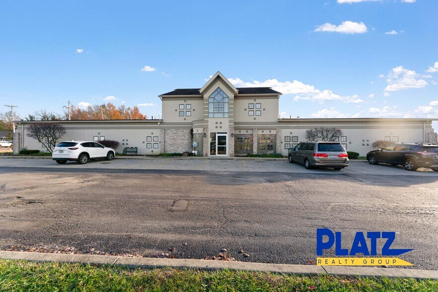 7250 West Blvd, Youngstown, OH à louer - Photo de l’immeuble – Image 2 sur 11