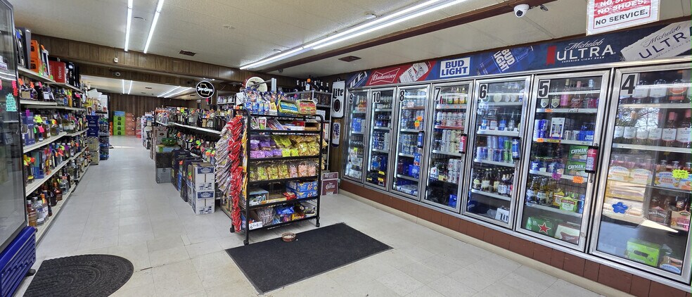 1301 N Hill St, Griffin, GA à vendre - Photo de l’immeuble – Image 2 sur 7