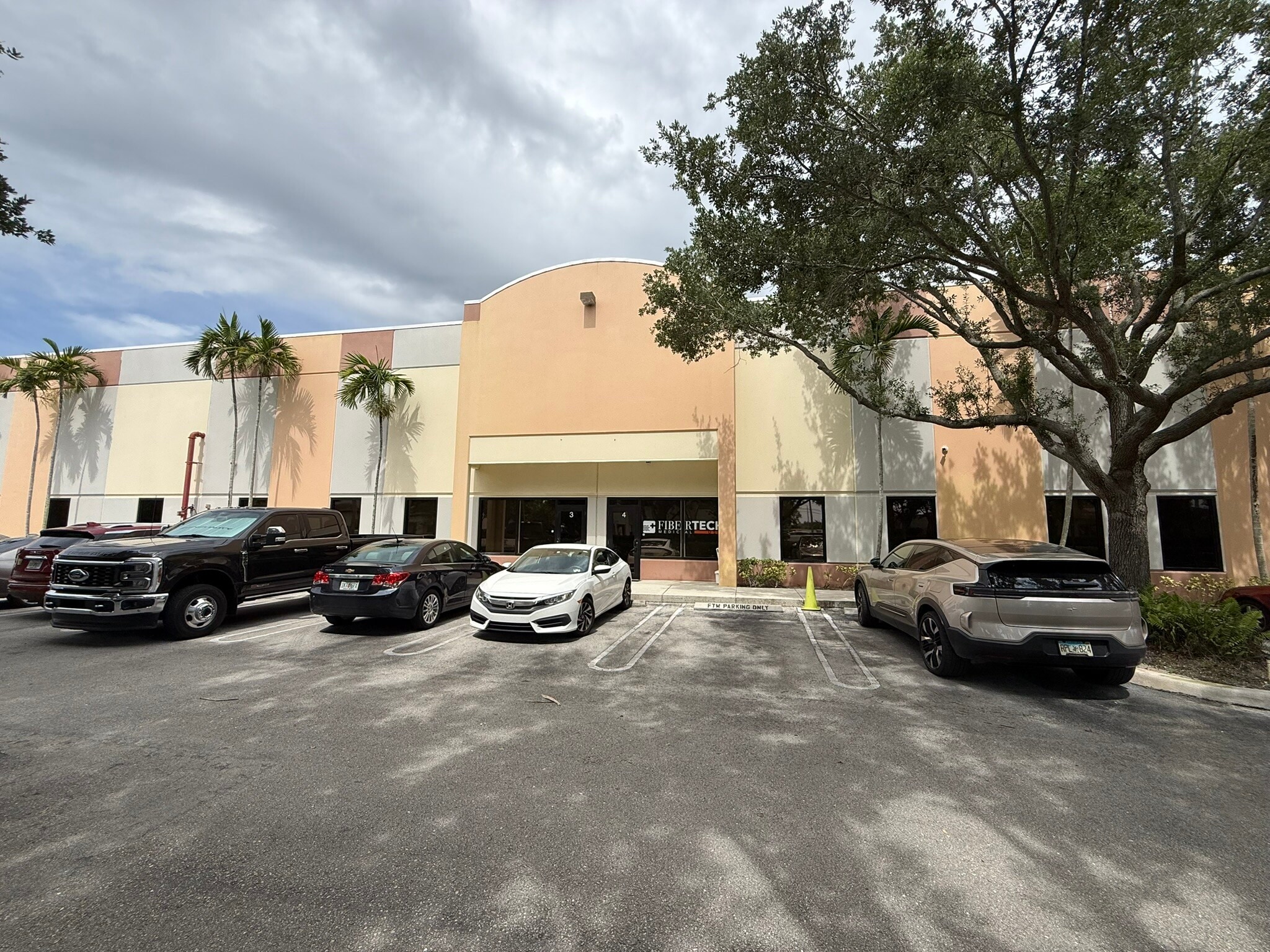 3200 Fairlane Farms Rd, Wellington, FL à louer Photo intérieure– Image 1 sur 26