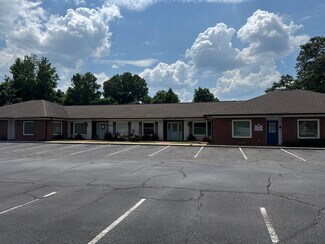 Plus de détails pour 2106 Executive Park Dr, Opelika, AL - Bureau à louer